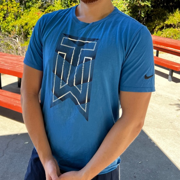 NIKE TIGER WOOD COLLECTION MEN GOLF TO SHIRT TW BLUE DRI FIT ATHLETE WORKOUT GUY - Picture 6 of 16